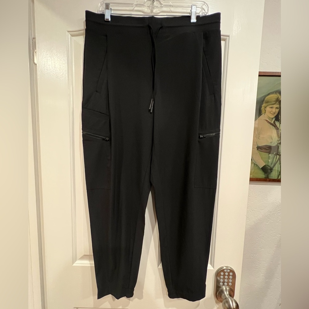 Athleta go far travel pants, black size 12